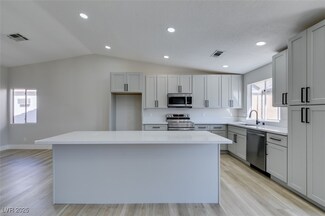 1850 Banaba Ln, Las Vegas, NV 89156