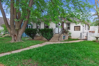 130 S 74th St, Milwaukee, WI 53214