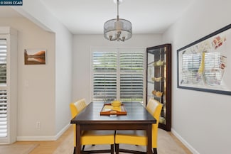 460 N Civic Dr Unit 108, Walnut Creek, CA 94596