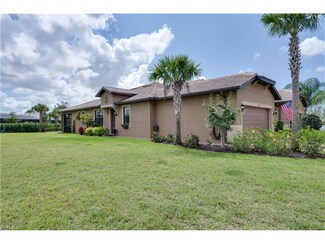 7190 Live Oak Dr, Naples, FL 34114