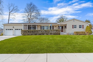 1806 Holbrook St, Oakhurst, NJ 07755