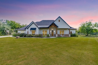 304 Red Roan Ridge, Weatherford, TX 76087