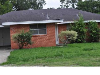 1120 Lee Charles St, Franklin, LA 70538