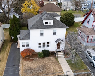 22 Breckenridge Ave, Port Chester, NY 10573