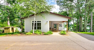 31346 Lakeside Ave, Pequot Lakes, MN 56472