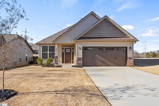 334 Barnhill Ct, Greenville, SC 29617