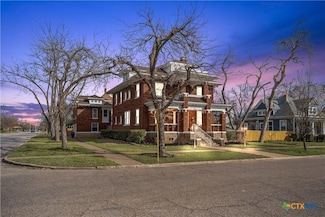 517 N 9th St, Temple, TX 76501