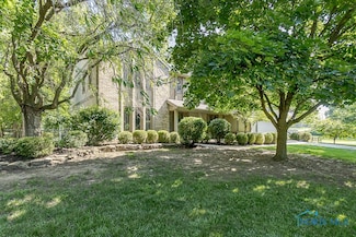 9514 Saint Andrews Rd, Perrysburg, OH 43551