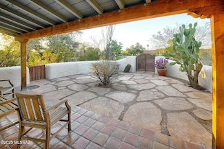 2839 E 2nd St, Tucson, AZ 85716