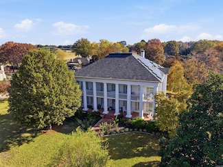 440 Savannah Park Cir, Conway, AR 72034