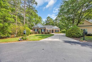 455 Dornoch Dr, Pawleys Island, SC 29585
