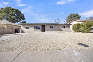 1713 Foster Rd, Las Cruces, NM 88001