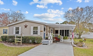1069 E Palm Valley Dr, Oviedo, FL 32765
