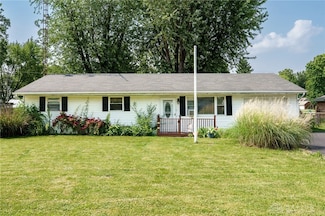 3726 Shawnee Trail, Jamestown, OH 45335
