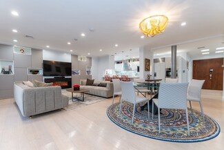 209 Commonwealth Ave Unit 3B, Chestnut Hill, MA 02467