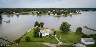 38130 Graves Rd, Coltons Point, MD 20626