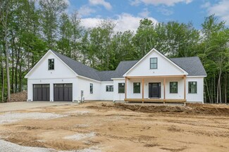 59 Stratham Ln, Stratham, NH 03885