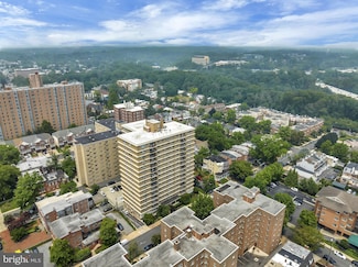 1301 N Harrison St Unit 407, Wilmington, DE 19806