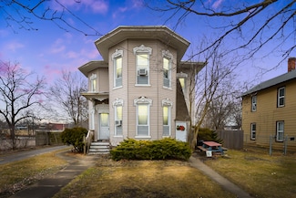 240 S Main St, Three Rivers, MI 49093