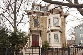 384 Prospect St Unit 3, Cambridge, MA 02139