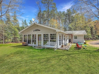 5641 Katie Ln, Conover, WI 54519