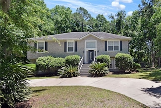 207 Stillwater Dr, Brunswick, GA 31525