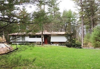 60 Garnet Rock Ln Unit 60, Carlisle, MA 01741