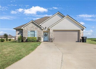 314 Meadow Ln, Natchitoches, LA 71457