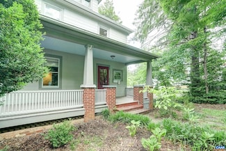 2425 Jefferson Park Ave, Charlottesville, VA 22903