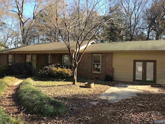 518 Seaborn Dr NW, Huntsville, AL 35806