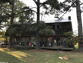 1309 Polk Road 14, Wickes, AR 71973