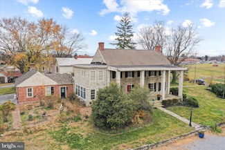 431 Leitersburg St, Greencastle, PA 17225