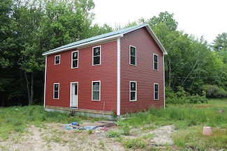 3 Garland Rd, Center Ossipee, NH 03814