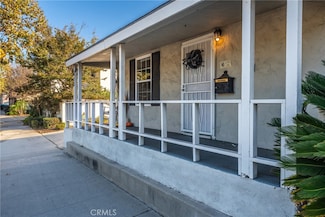 633 S Glassell St, Orange, CA 92866