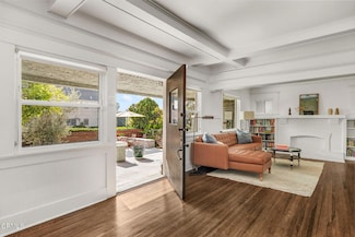 4551 Prospect Ave, Los Angeles, CA 90027
