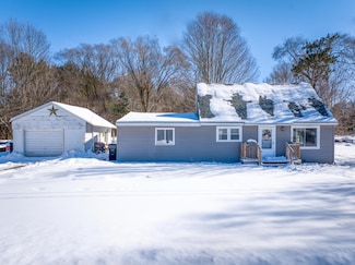 14120 William St, Rodney, MI 49342