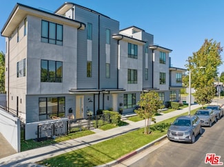 11711 Indianapolis St, Los Angeles, CA 90066