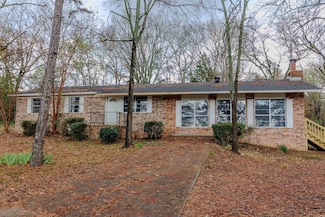 118 E Valley St, Perryville, AR 72126