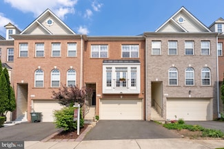 4519 Billingham St, Fairfax, VA 22030