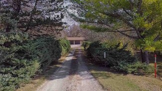 1638 Charles Ave, West Branch, IA 52358