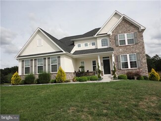 838 Easkey Ln, Avondale, PA 19311