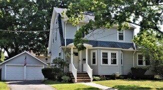 52 Westwood Rd, Stoneham, MA 02180
