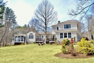17 Giles Rd, Lincoln, MA 01773