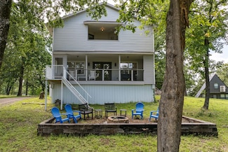 1327 Whispering Springs Dr, Tool, TX 75143