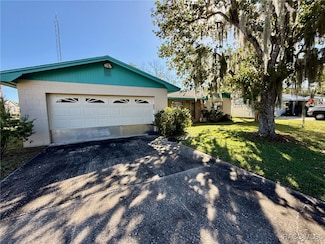 3901 N Nokomis Point, Crystal River, FL 34428