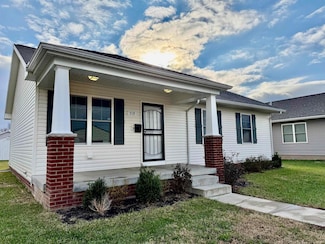 719 Wedeking Ave, Evansville, IN 47711