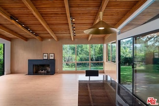 15434 Mulholland Dr, Los Angeles, CA 90077