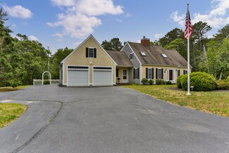 29 Dundee Cir, Harwich, MA 02645