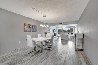 6025 Balboa Cir Unit 304, Boca Raton, FL 33433