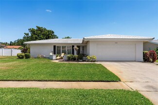 14542 Anchorage Cir, Seminole, FL 33776